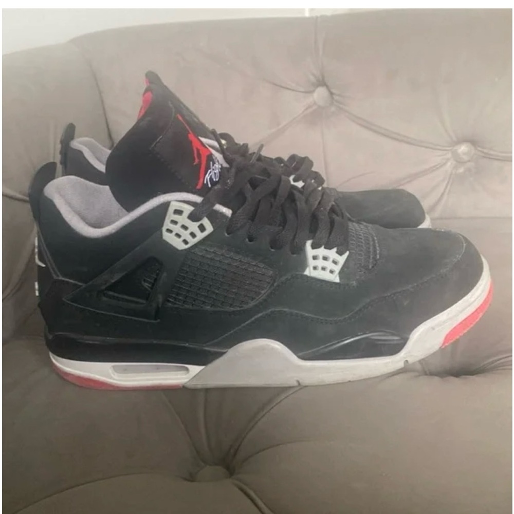 Jordan 4 Breds
